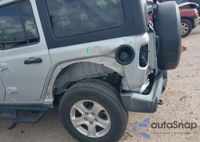 1C4HJXDG9NW169034: 41742359