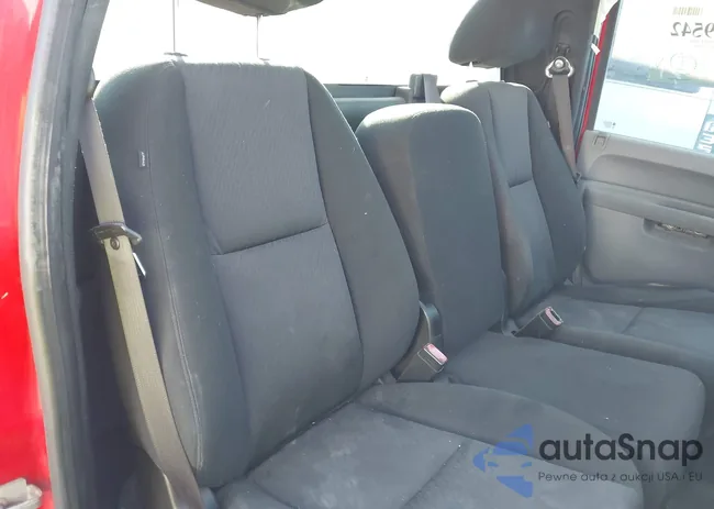 1GCPCPEX5AZ208280: 41743145