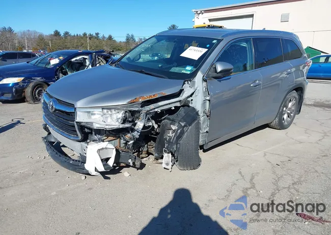 5TDJKRFH8ES027533: 41743331