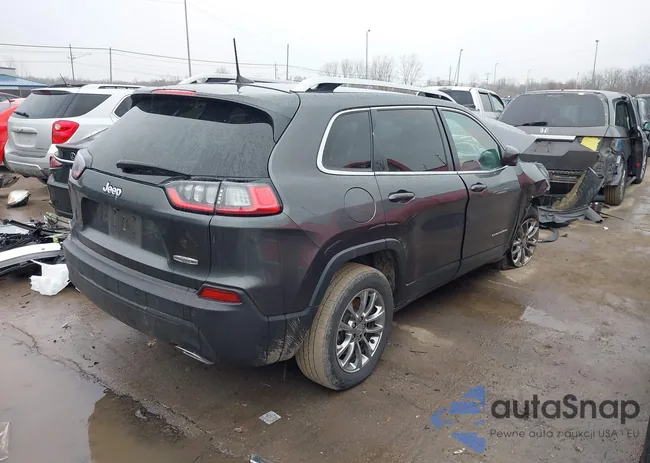 1C4PJLMX7MD135172: 41744382