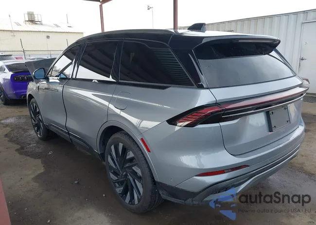 5LMPJ8K40RJ793813: 41745857