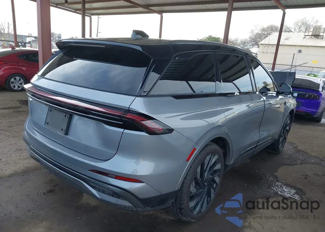 5LMPJ8K40RJ793813: 41745857