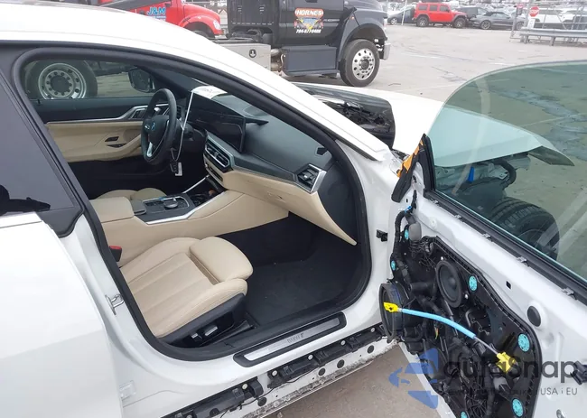 WBY43AW04PFP70309: 41745911