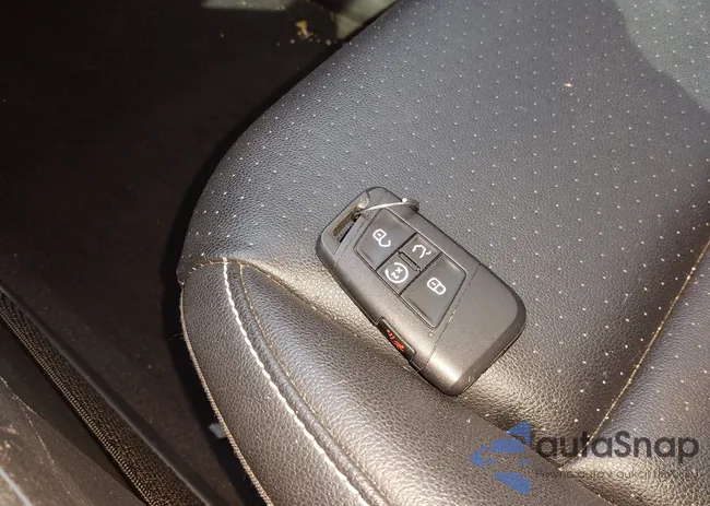 1V2RE2CA3LC220694: 41745268