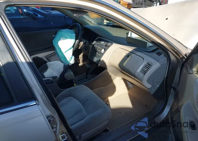 1HGCG1646YA023296: 41745400