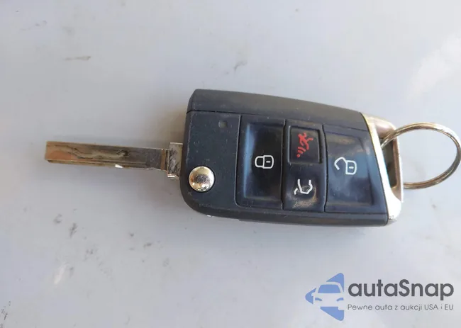 3VV1B7AX1MM128948: 41746598