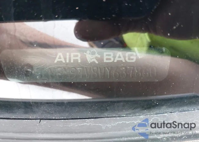 1LNFM97V8WY637860: 41746814