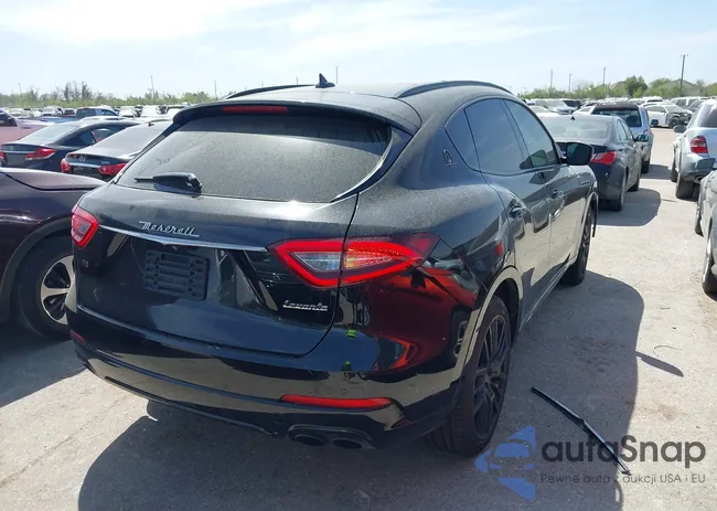 ZN661XUAXKX323919: 41747660