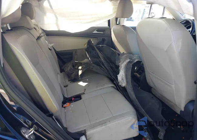 3VV2B7AX4JM006424: 41748948