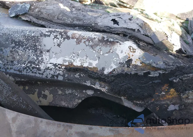 1FMCU0F75DUD18955: 41749470