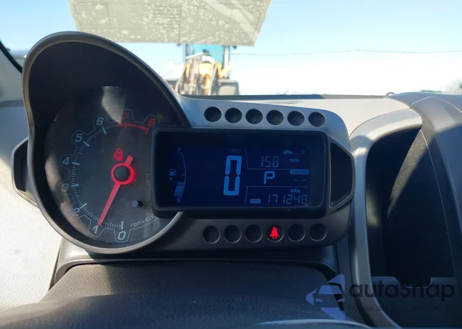 1G1JA5SH5F4148334: 41749676