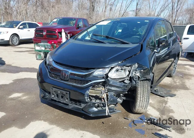 3HGGK5H86KM716757: 41749738