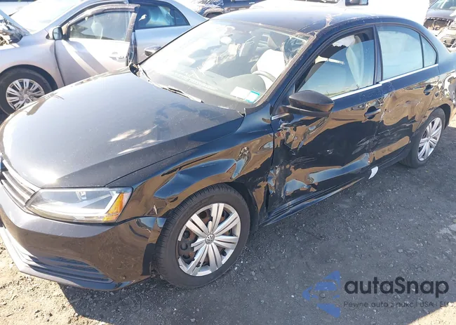 3VW2B7AJ1HM302986: 41749797