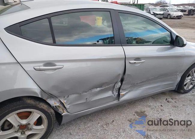 KMHD84LF8LU952920: 41749267