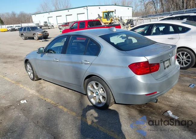 WBA3C3G54FNS73295: 41749401