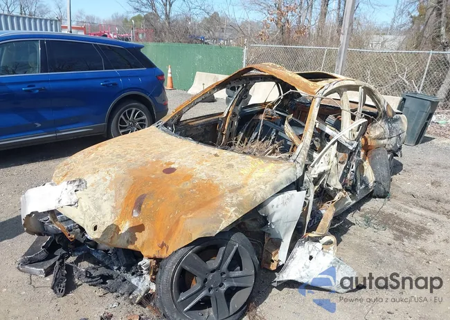 WDDGF5EB0AR121361: 41751494