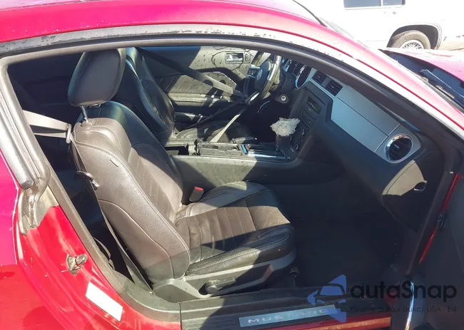 1ZVBP8AM0C5211028: 41751885