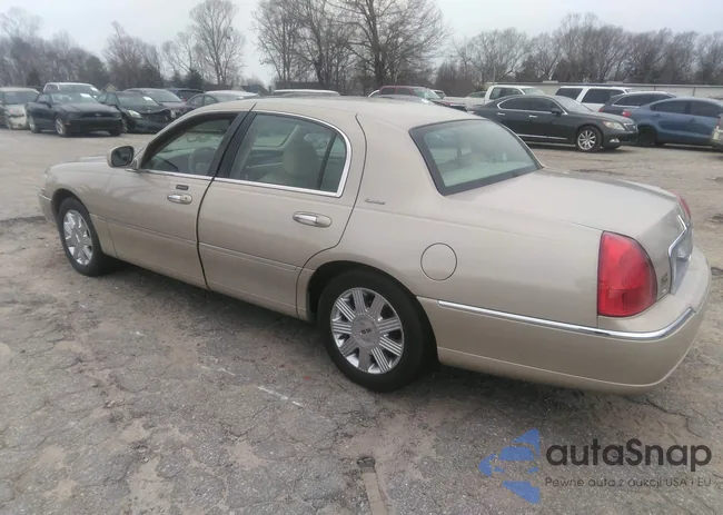 1LNHM81V96Y644084: 41752185