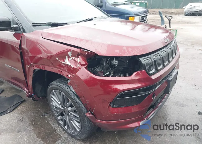 3C4NJDCB8NT157535: 41752395