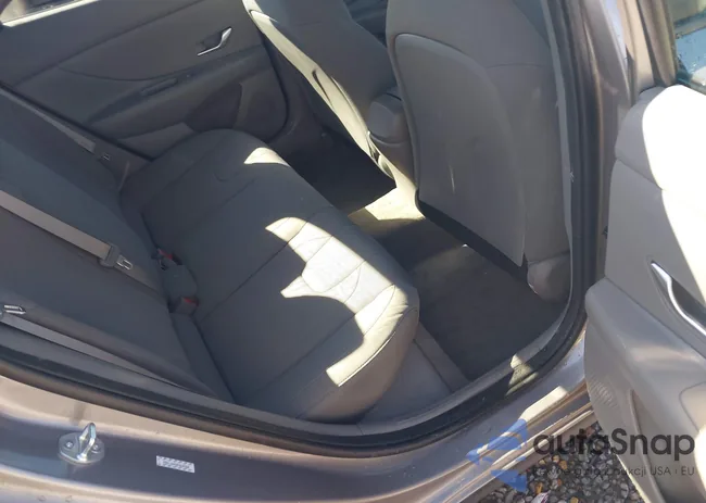 KMHLL4AG3PU540268: 41755495