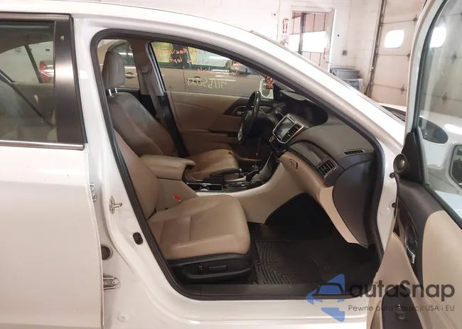 1HGCR2F80GA056618: 41755021