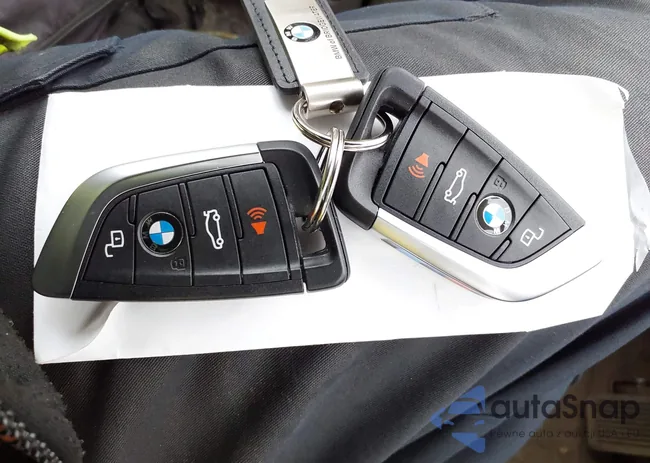 WBY33HD03SFT93004: 41756898