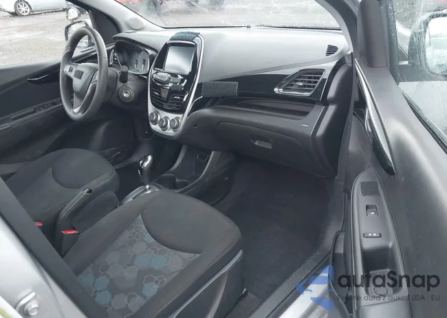 KL8CD6SA4JC452911: 41756211