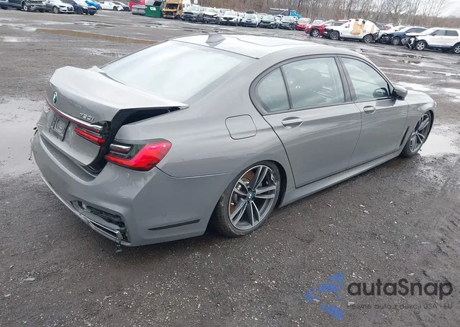 WBA7U2C04LGM27104: 41757796