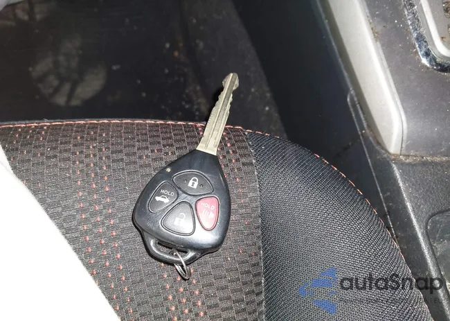 2T1BU4EE9DC097185: 41757916