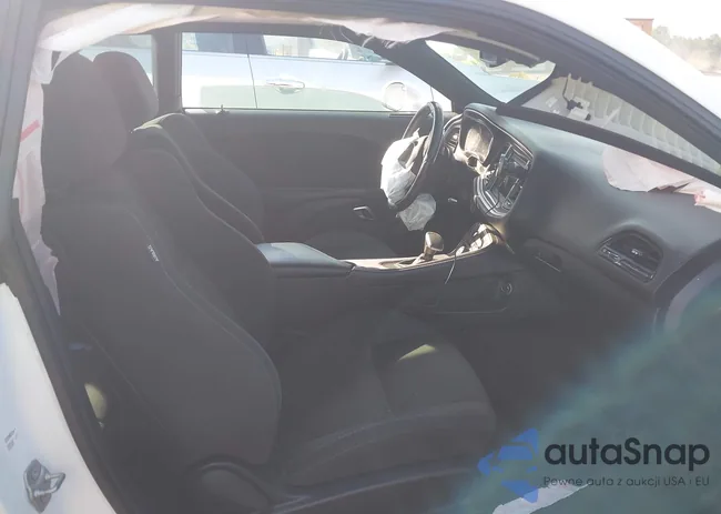 2C3CDZBT8KH550952: 41757397