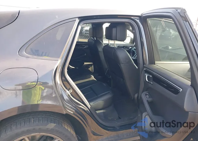 WP1AA2A56KLB08064: 41758891