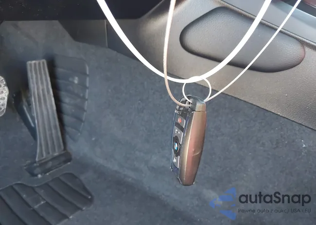 WBA2L1C38HV666353: 41759039