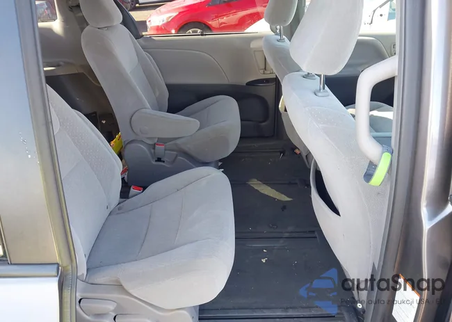 5TDJK3DC5GS133753: 41761639