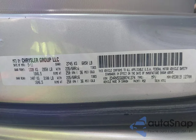 2D4RN5DG6BR741374: 41762675