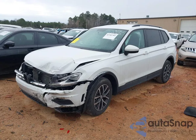 3VV1B7AX6MM077365: 41762764