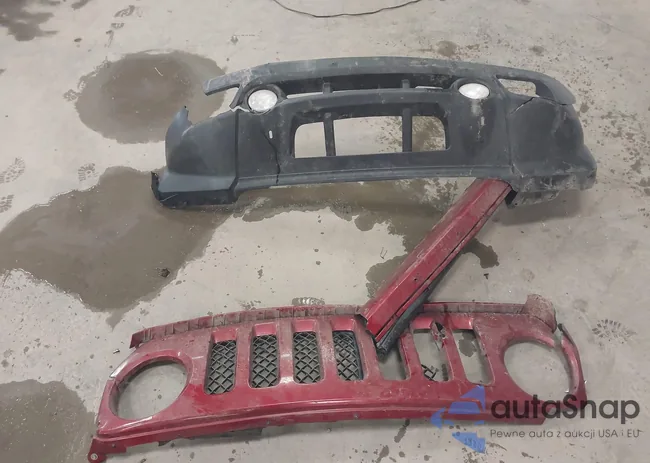 1C4NJRFB4ED884900: 41762139