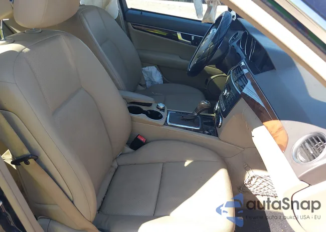 WDDGF8ABXER320544: 41762175