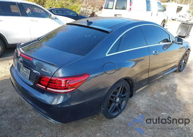 WDDKJ6HB9GF318047: 41763064