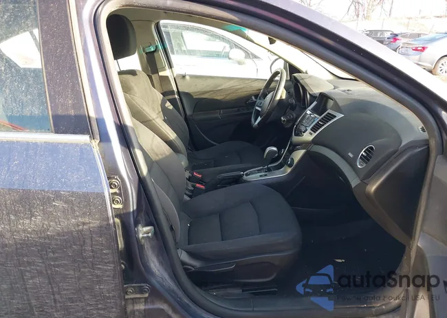 1G1PC5SB5E7461591: 41764302