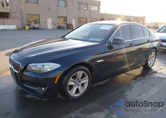 WBAFR1C56BC745542: 41765796