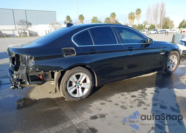 WBAFR1C56BC745542: 41765796