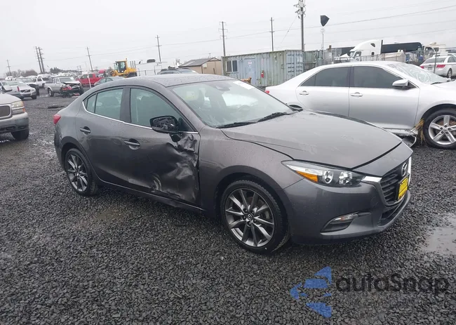 3MZBN1V35JM260571: 41765918