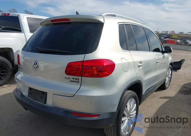 WVGBV7AX2FW579797: 41765959