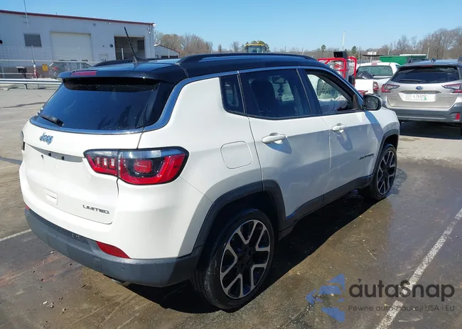 3C4NJCCB2JT205096: 41766963