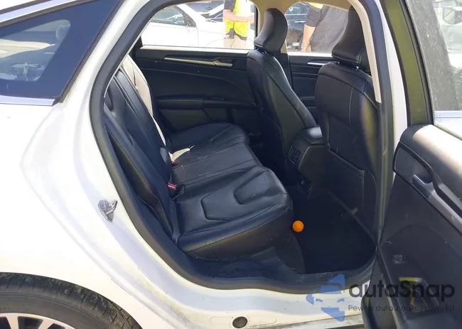 3FA6P0D93JR162212: 41767723