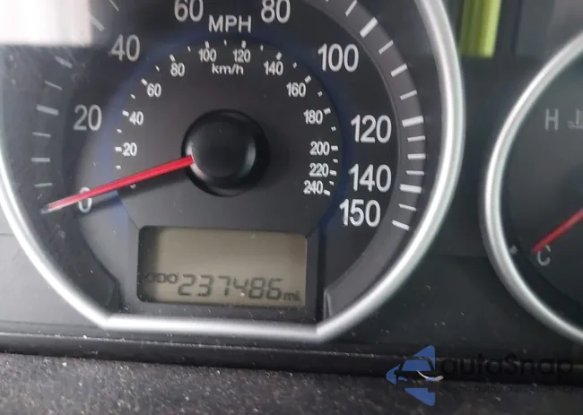 KM8NU4CC0AU120636: 41767902