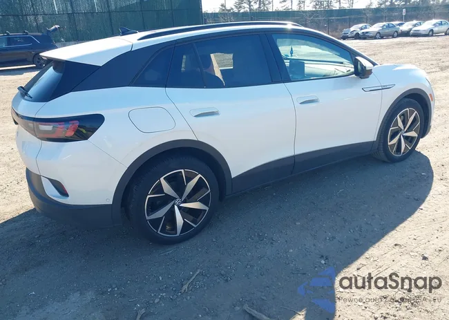 1V2VMPE82PC030464: 41767375