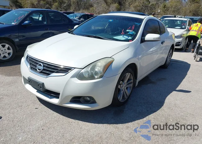 1N4AL2EP9DC145027: 41768023