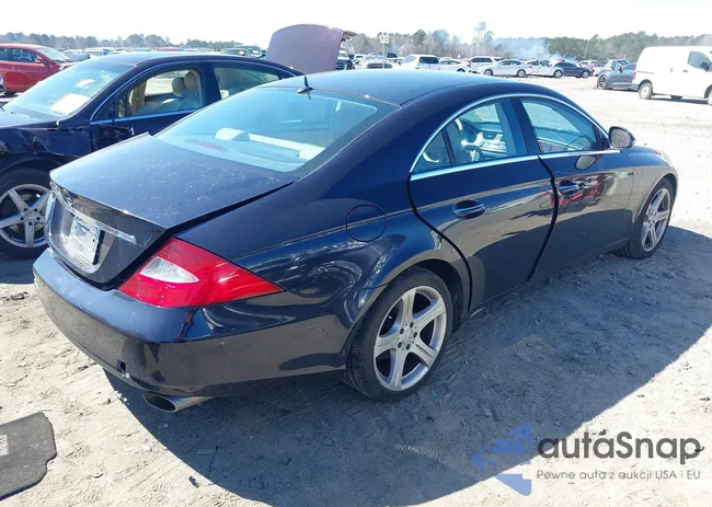 WDDDJ75X46A016692: 41768351