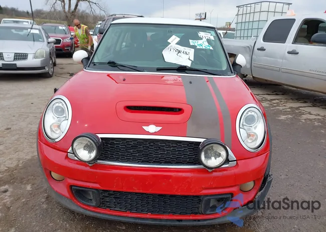 WMWSV3C58CTY26176: 41769481